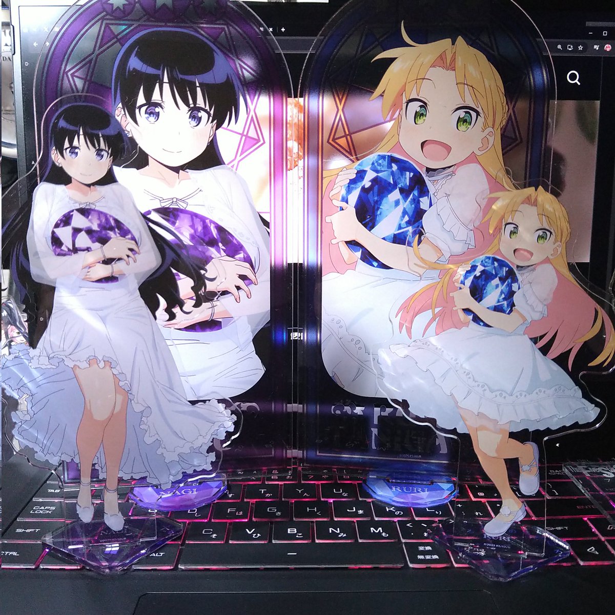 この人、何枚『瑠璃の宝石』のアクスタ買えば気が済むの? (;'Д`)良い…。 