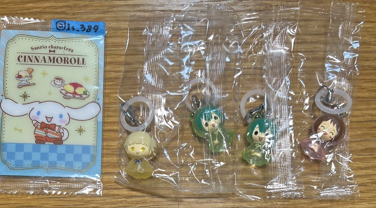 とりとりと@お取引 tweet media