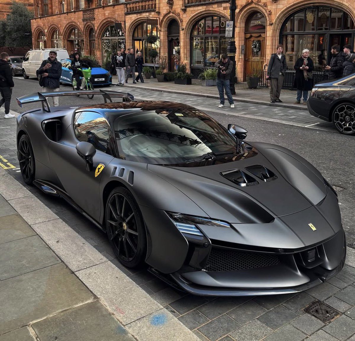 carpxrnpicx's tweet photo. SF90XX https://t.co/gIosif5t2c