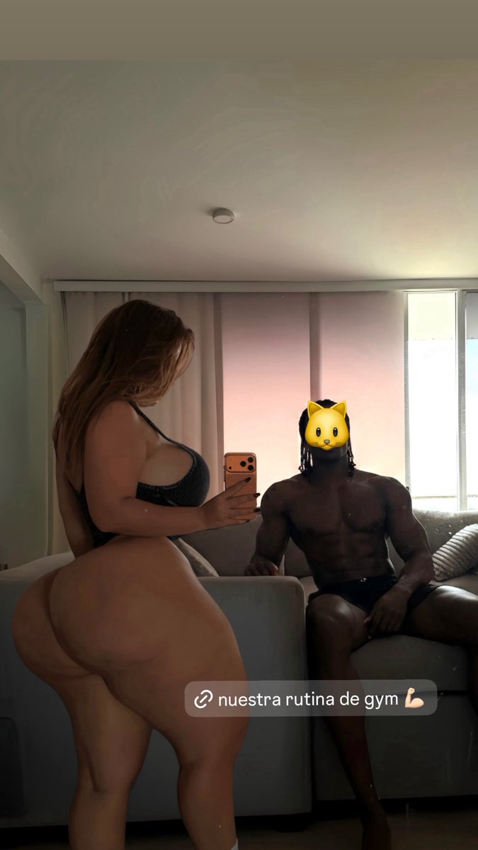 Gabriela 🍑 tweet media