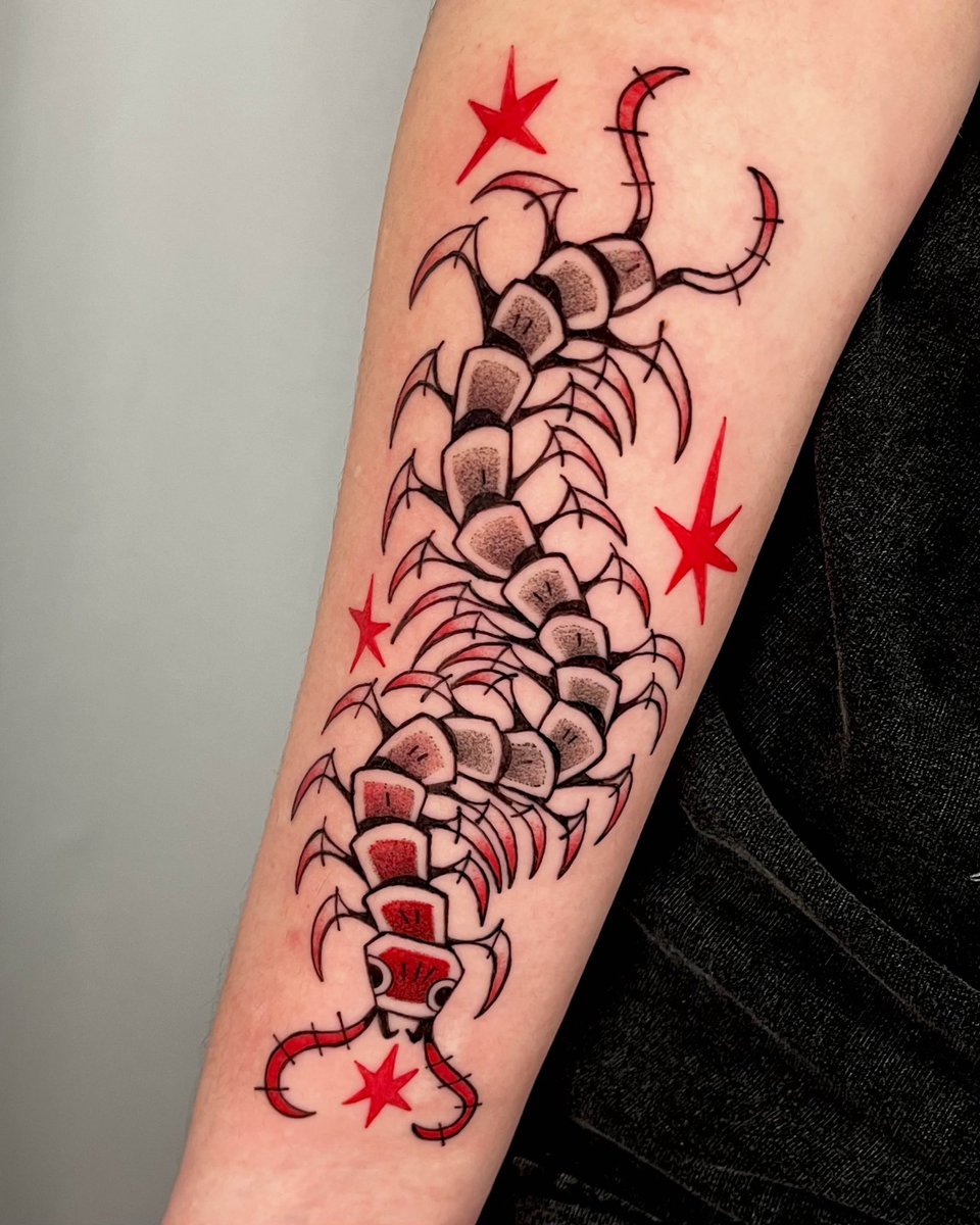 𝖘 𝖍 𝖑 𝖔 𝖗 𝖕 is tattooing cool ppl tweet media
