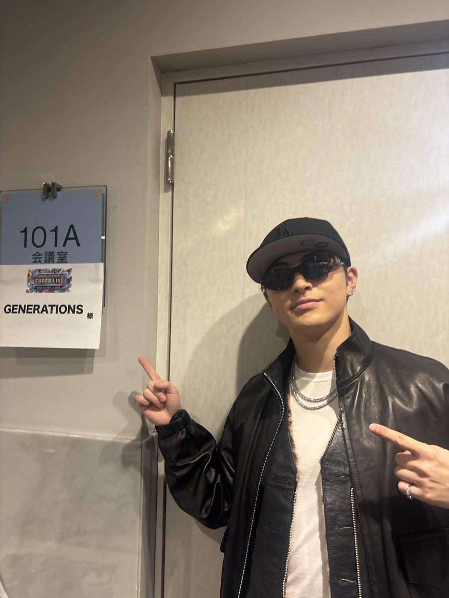 佐野玲於 クッション レア 佐野玲於 クッション RTT - メルカリ