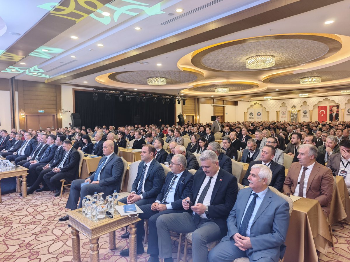 HurEgitimSen's tweet photo. 3. Eğitim ve İstişare Toplantımız...
Selam olsun HÜRRİYET için yol yürüyenlere !!!
@HurEgitimSen 
@leventkuruoglu https://t.co/QsJ1slAwaQ