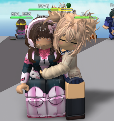 Himikologist's tweet image. me and my irresistible urge to hug every Ochako cosplayer I see