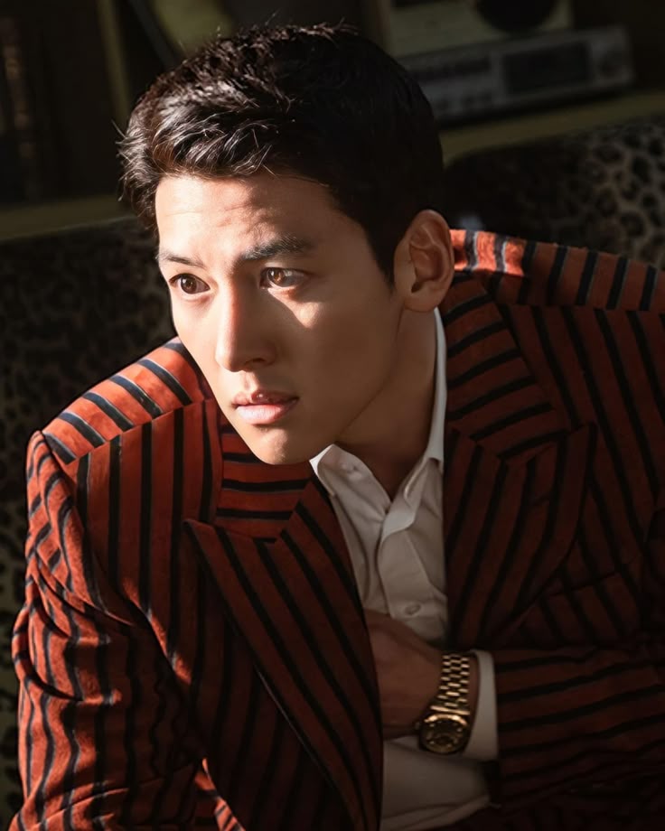 allyshko's tweet photo. my sister watched the worst of evil and she now admits jcw is indeed very gorgeous. park junmo was what got me obsessed and her ( lowkey 😭) https://t.co/bS2Hur5UfC