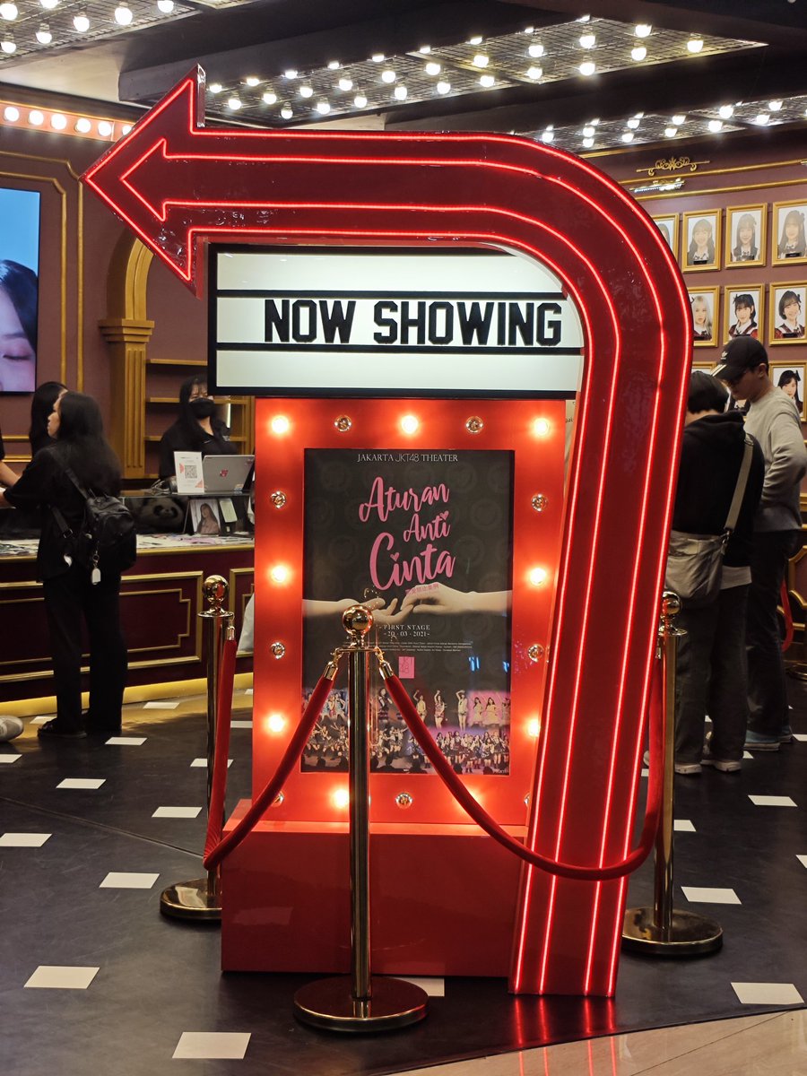 One Peanut 🥜 tweet media