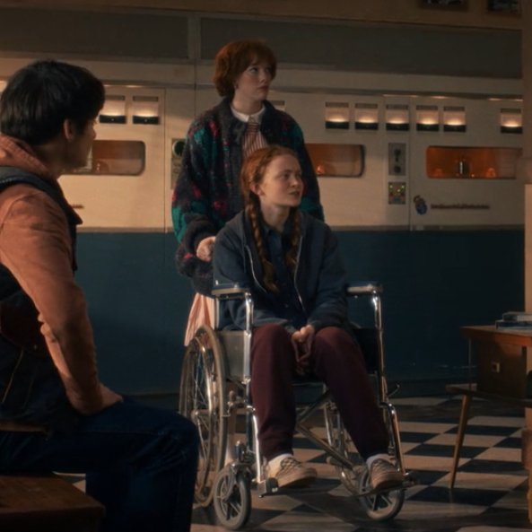 nothtsonlywmn's tweet image. vickie and robin legally adopting max mayfield inject it