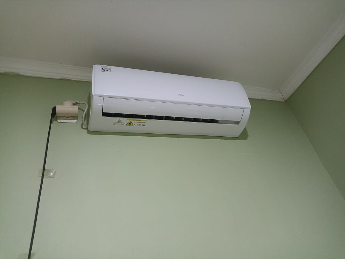 nuubabes's tweet photo. wts ac TCL Indoor Outdoor 0.5 pk R32 fungsi normal pemakaian 7 bulan 
Plus Pipa kurleb 10 meter
Harga 2 juta (nego)

#WTs #WTB https://t.co/RRKXaFjElS