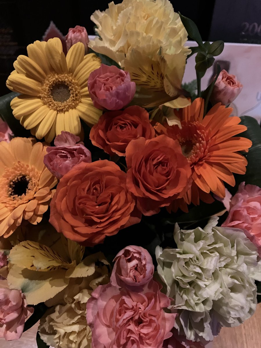 素敵なお花をいただきました
どうもありがとうございます
#4周年