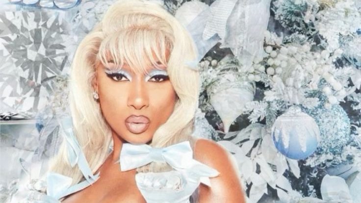 DojaMyLife's tweet image. .@DojaCat was the most streamed female rapper on Christmas Eve.

.@DojaCat — 12.067M
.@TrumpSupporter0 — 10.390M
.@iamcardib — 5.262M
.@theestallion — 3.553M