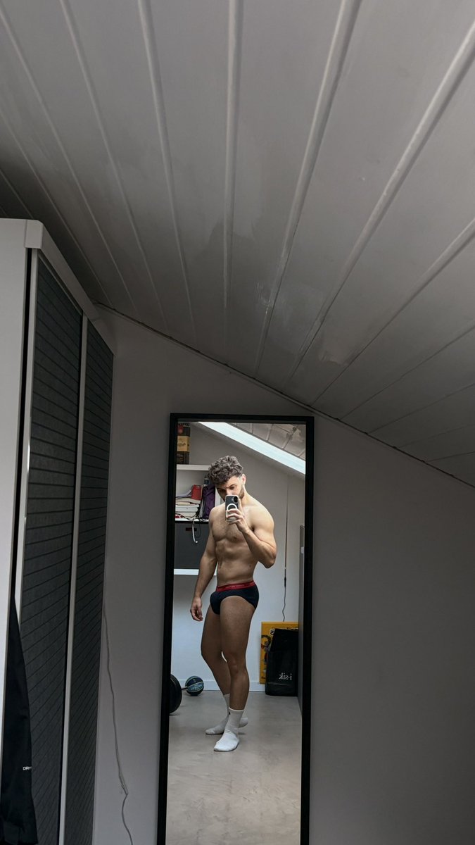 andrerava tweet media