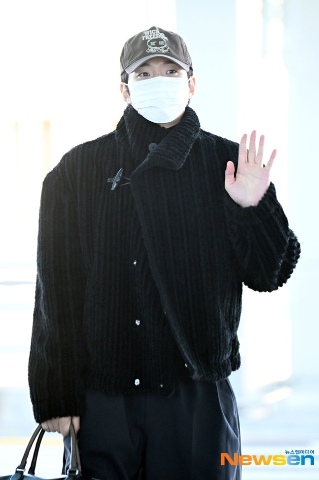 PHOTO】2PM ジュノ、海外スケジュールのため台湾へ出国（動画あり