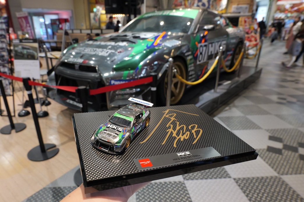 🔥東京オートサロン情報🔥 『EIDOLON 1/43 SCALE HKS R35 GT1000+
