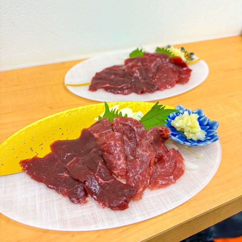 冗談抜きで旨い馬刺し【公式】 tweet media