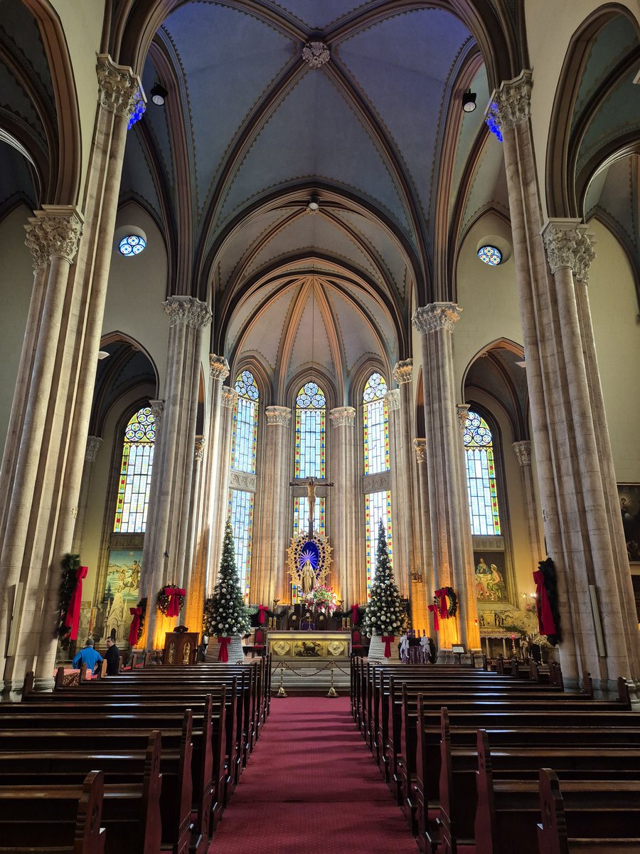 Merry #Christmas from #Istanbul 

allaboutturkey.com/istanbul_churc…