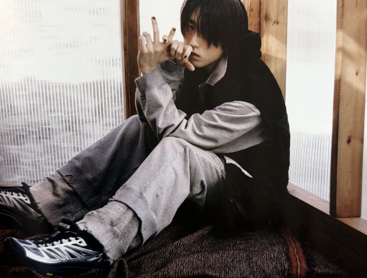 Hanner_Lilies's tweet image. Han X GQ Korea

🐿️:  One thing is clear: I have always made music honestly based on my emotions. ... I have always described my music with the word “sincerity.” That’s why “sincerity” is a keyword that runs through all of my musical work as an overarching theme.

#StrayKids #HAN