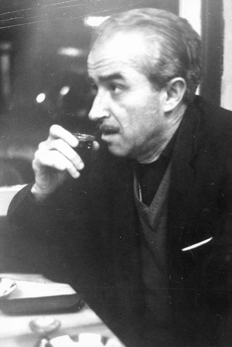 İzzet Usta: "İnsanlara kızmamaya alışın.Kızılmaya değil, acınmaya ve sevilmeye muhtaçtırlar.Hastasına kızmayan bir doktor olmaya çalışın.Ekmeğinizi alnınızın teriyle kazanın,kitaplar satın alın,okuyun.Benim kim olduğumu öğrenip de ne yapacaksınız?Bir insan işte."
O.Kemal-A.Yıllar