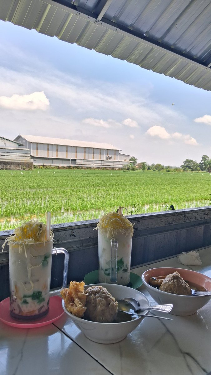 str00ngenough's tweet image. 