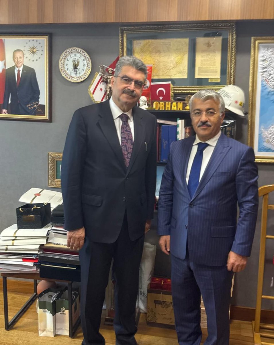 Konya Milletvekilimiz Orhan ERDEM'e Ziyaret...

Kaymakamımız Dr. Mustafa YİĞİT,  Milletvekilimiz Sayın Orhan ERDEM’i Türkiye Büyük Millet Meclisi’nde ziyaret etti. Akşehir'de yürütülen yatırımlar ve çalışmalar hakkında bilgi alışverişi yapıldı.

Dünyanın Orta Noktası; Akşehir!