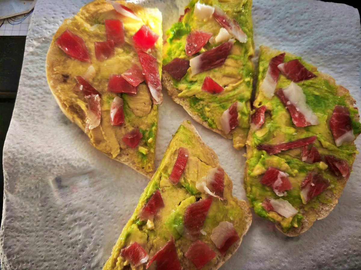 Empieza el día con energía....
#iloveaguacatesaxarquia