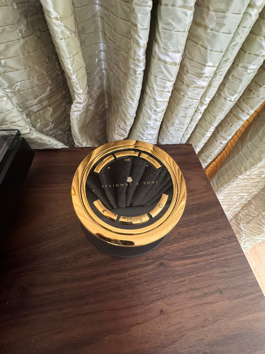 SteinLyng's tweet photo. In close collaboration with our dealer Airwave AV, we ensured a pair of Steinway Lyngdorf Model A loudspeakers were delivered, installed and commissioned just in time for a surprise 70th birthday.
Because true luxury lies in the details — and in the experience. 🎶 https://t.co/cncjZRvQua