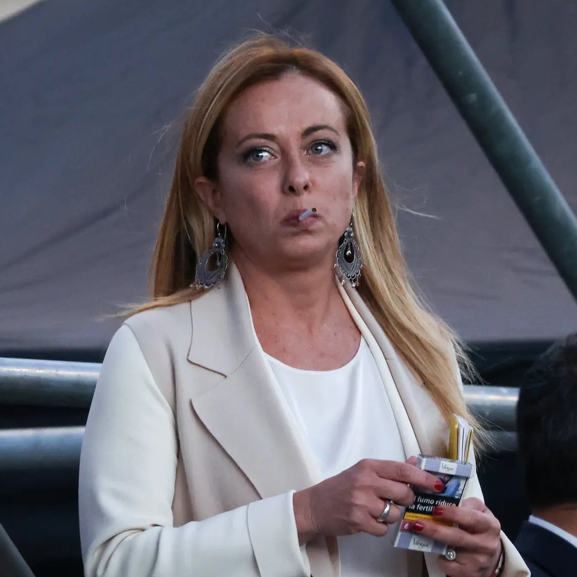 Meloni: ‘The end of 2025 has been difficult — next year will be much worse’ <a href="/nypost/">New York Post</a> 

Her speech marks a drastic change from Meloni’s more optimistic rhetoric over the past two years

Link: nypost.com/2025/12/24/wor…