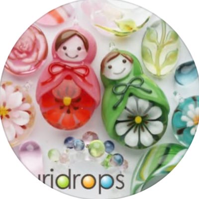 こちらのアカウントを、今年の春から「ガラスペン万博」のアカウントとして使用していましたが、また個人アカウントに戻します🙇🏻‍♀️