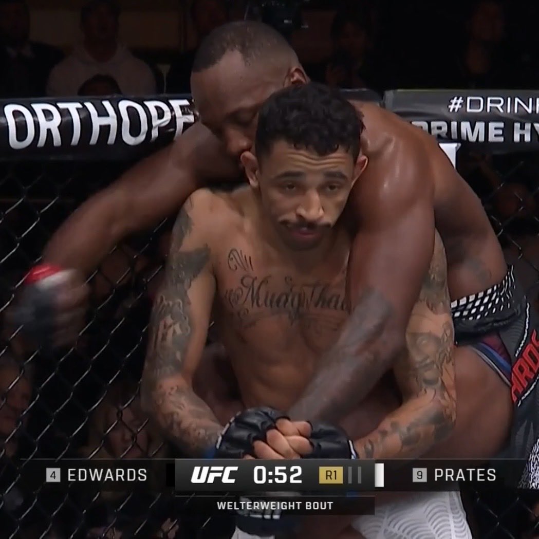 FightVaults's tweet image. One of the funniest moments of the year 😭