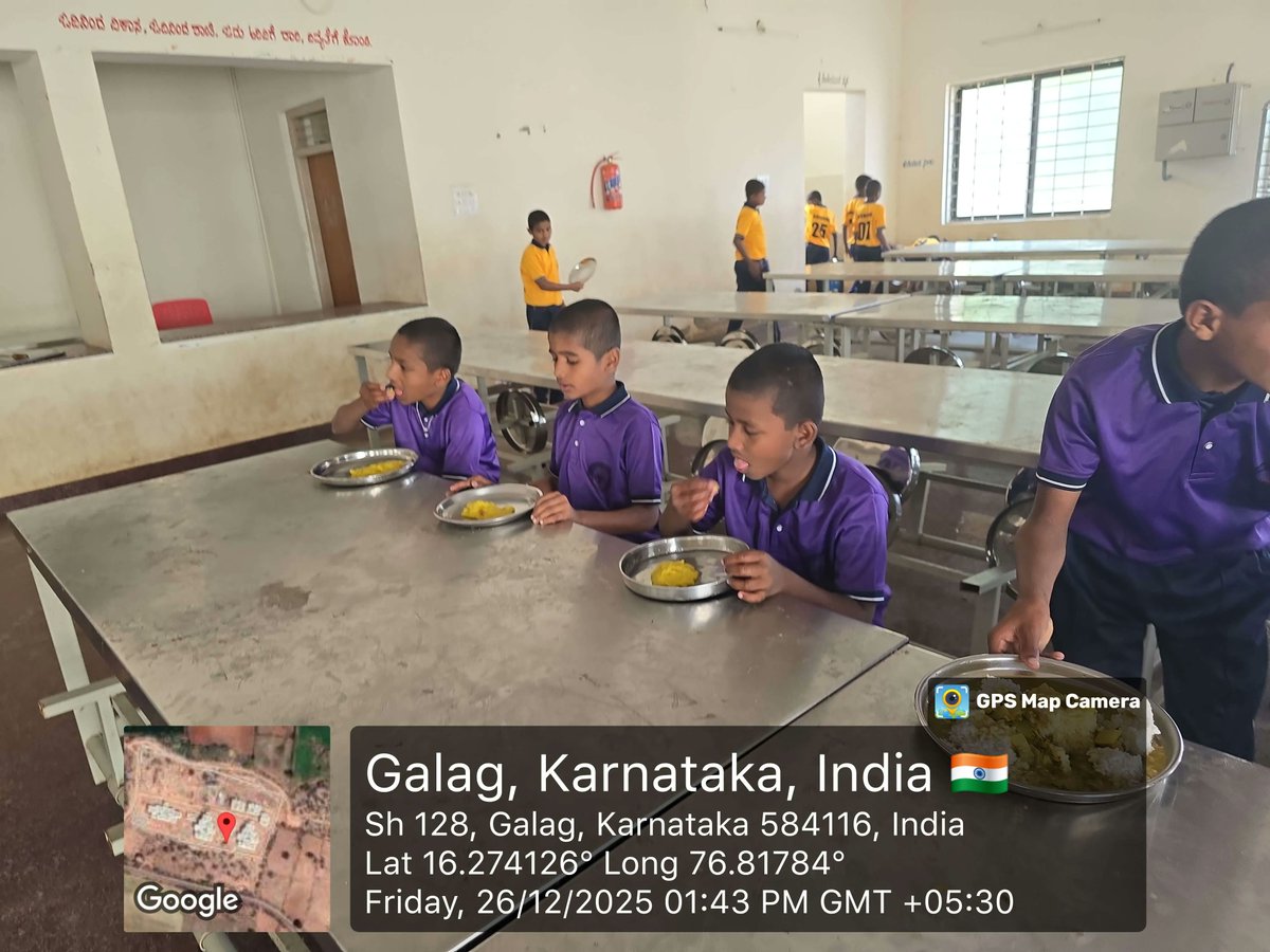 dbrars824's tweet photo. Lunch  #SocialAudit_SWDMeals #SocialWelfare_Karnataka https://t.co/3tP23RfhJP