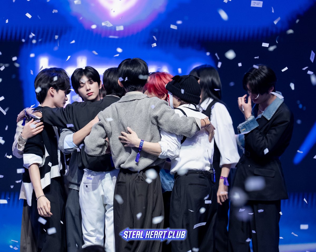Mnet tweet media