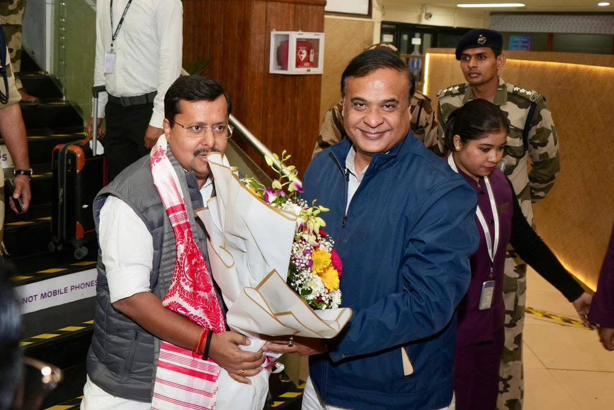 DilipSaikia4Bjp's tweet photo. A warm and heartfelt welcome to the Hon’ble National Working President of the @BJP4India, Shri @NitinNabin Ji, upon his arrival in Assam today at Lokpriya Gopinath Bordoloi International Airport.

#WelcomeToAssam https://t.co/aLCMH2hCLw