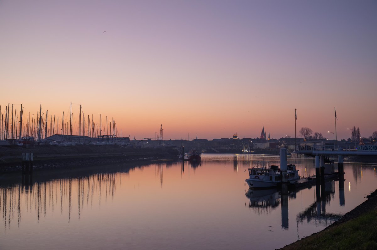 #vrtweer <a href="/FocusWTV/">Focus & WTV</a> <a href="/BuienradarBE/">BuienradarBE</a> <a href="/visitnieuwpoort/">visitnieuwpoort</a> <a href="/StadNieuwpoort/">Stad Nieuwpoort</a> Nieuwpoort 26 dec om 8u29'.