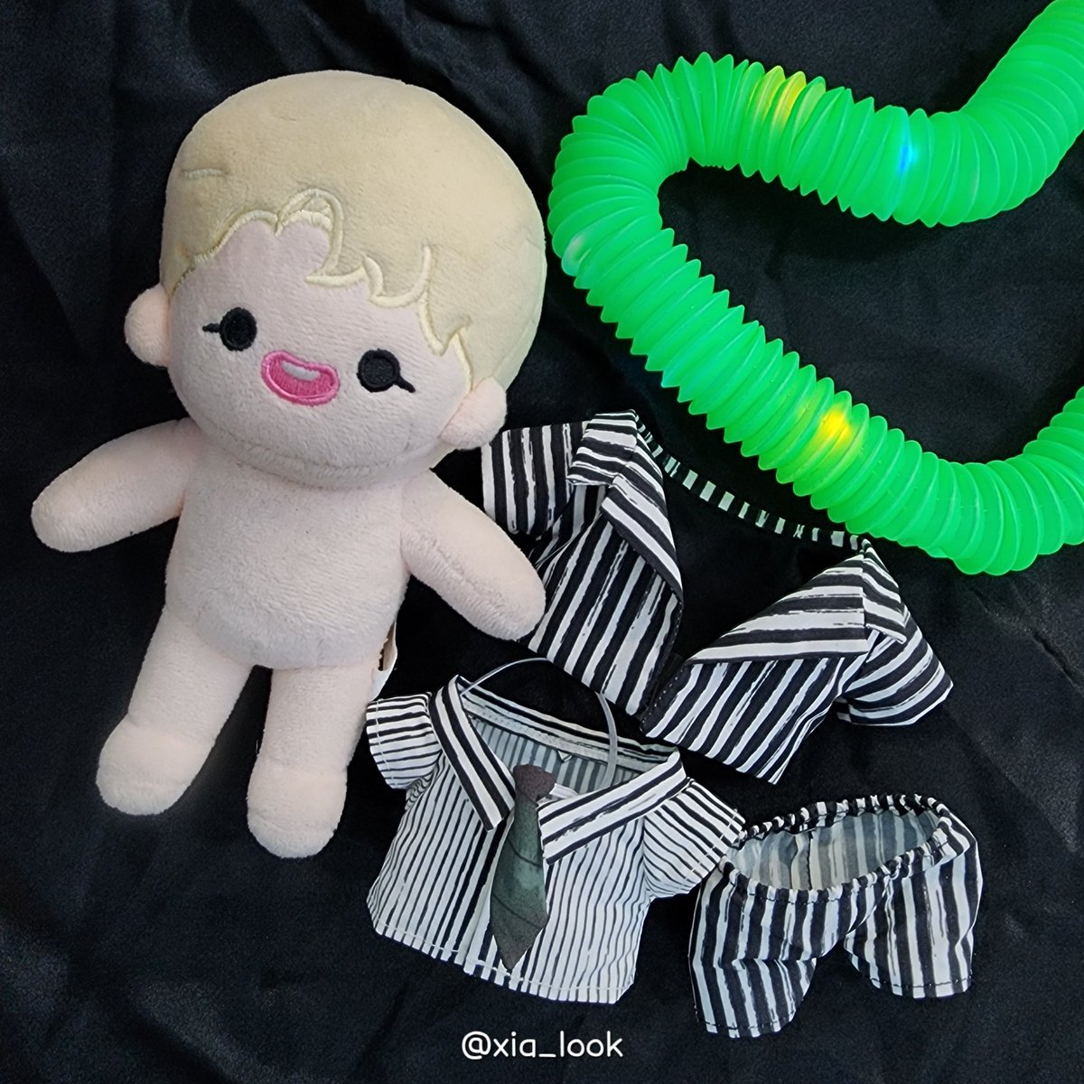 xia_look's tweet photo. 💚 비틀몽스 미리보기
🪲 10cm 비틀꼬몽
🪲 15cm 비틀샤몽

폼 정리되는대로 곧 오픈 소식 공지해드리겠습니다
🫶🏻

#비틀몽스 #비틀꼬몽 #비틀샤몽 https://t.co/KUf9RhfCWk