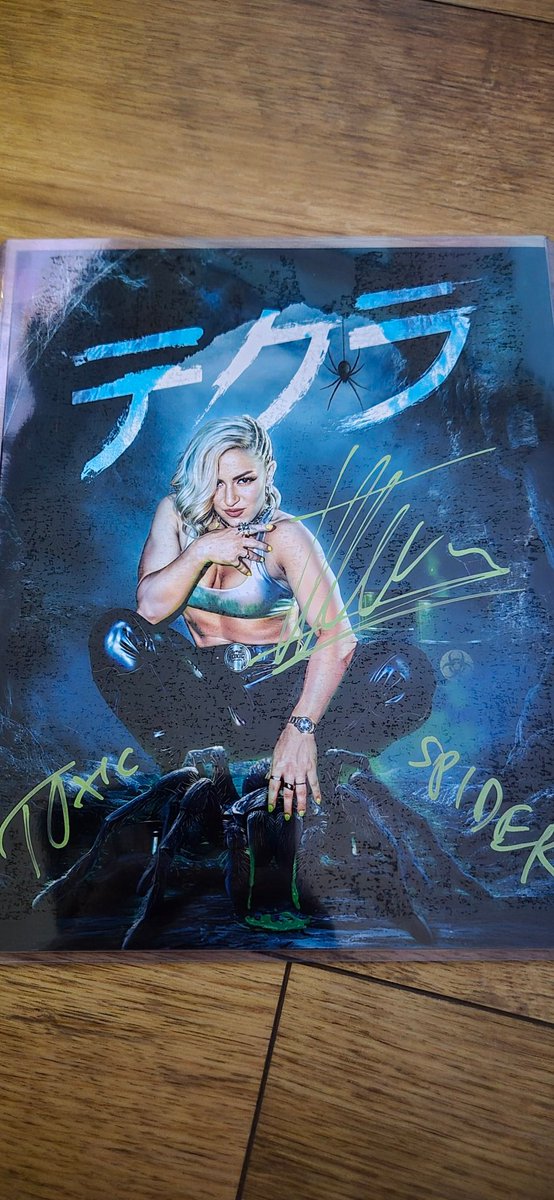 MyDream ジュリア Giulia 自叙伝 WWENXT 直筆サイン本 MyDream ジュリア Giulia 自叙伝 WWENXT 直筆サイン本 - メルカリ