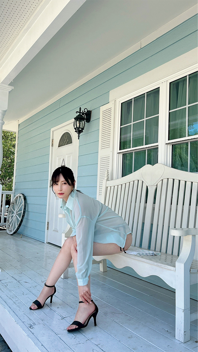 ＦＡＮＺＡニュースでムーディーズ専属・佐々木あきさんインタビュー（後編）が公開！
インタビューでも語られていますが、マジでデビュー作のフェラは全くブランクを感じさせないテクニック！いや、むしろ以前よりも上手くなってる気がしました！
news.dmm.co.jp/article/131114…