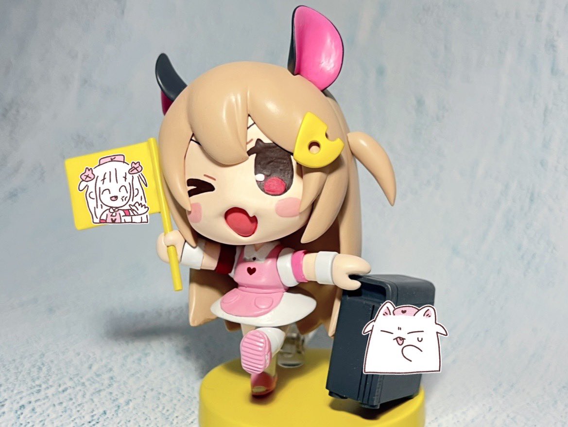 71984krT's tweet photo. 名取の描いたマウスさんとのコラボステッカーがめっちゃ可愛かったので立体化した！！
3Dプリンターは使わず手作りしたので2ヶ月くらいかかった〜！
#ヌォンタート https://t.co/HbJAkDhpFc
