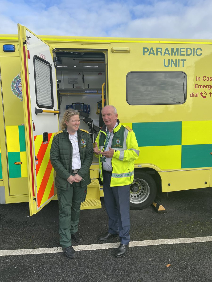 BernardGloster's tweet photo. St Stephen’s Day is a day of travel, celebrating, visiting , sport and festivities. Enjoy it all. We @HSELive are here if you need us but we’d prefer not to have to see you. Enjoy and be safe and healthy. Flu signs of abating but plenty around. Our healthcare system service is responding well to patient flow thanks to more reform in 2025 @CarrollJennifer Special mention today to the women and men of @AmbulanceNAS 24/7 saving lives.