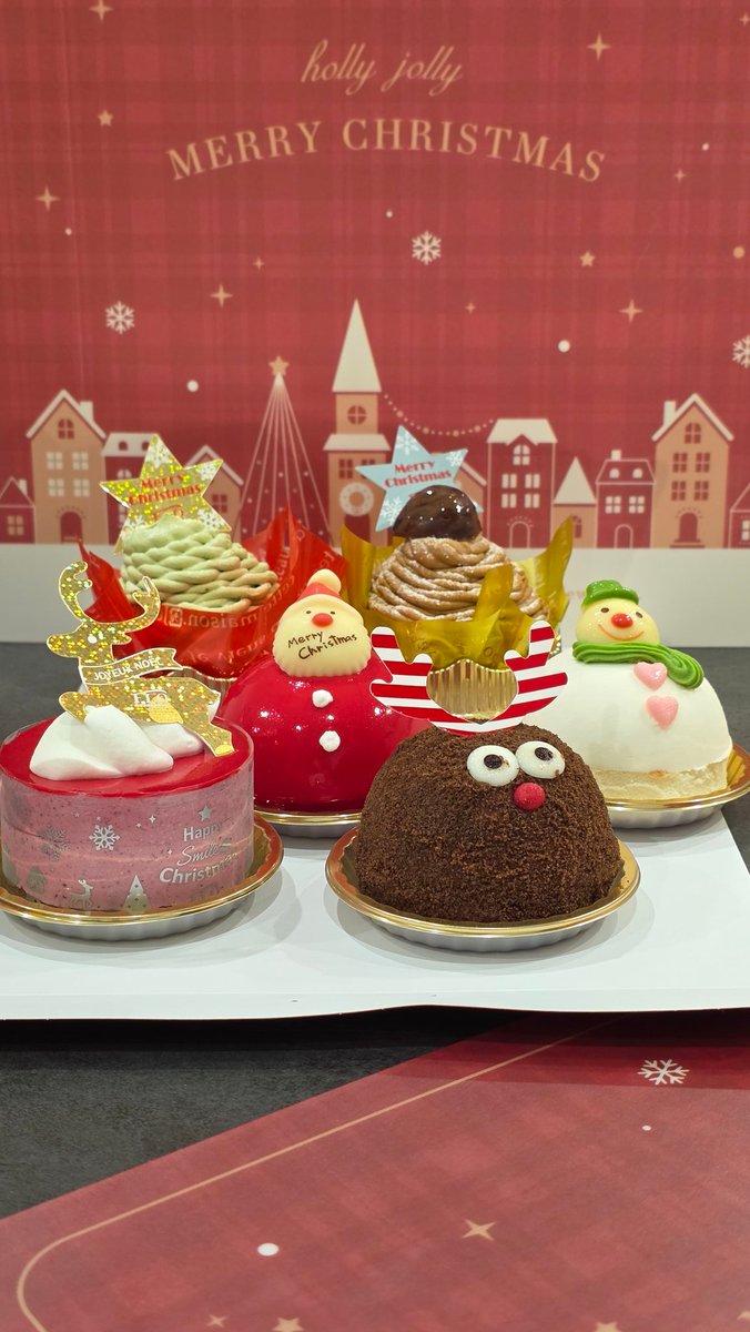 _3milumilu's tweet photo. X'mas⛄🎄✨
チキンとケーキ以外手づくり
喜んでくれるのは嬉しいが大変😅 https://t.co/R1DkXTPpJn