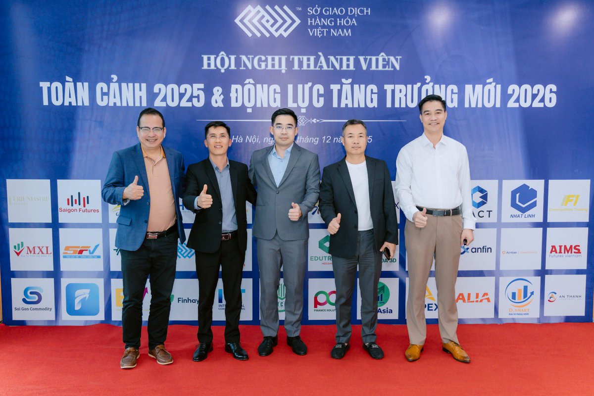 TrananFx's tweet photo. Đại hội thành viên Sở giao dịch hàng hoá Việt nam 2025 https://t.co/FGxuR444sG