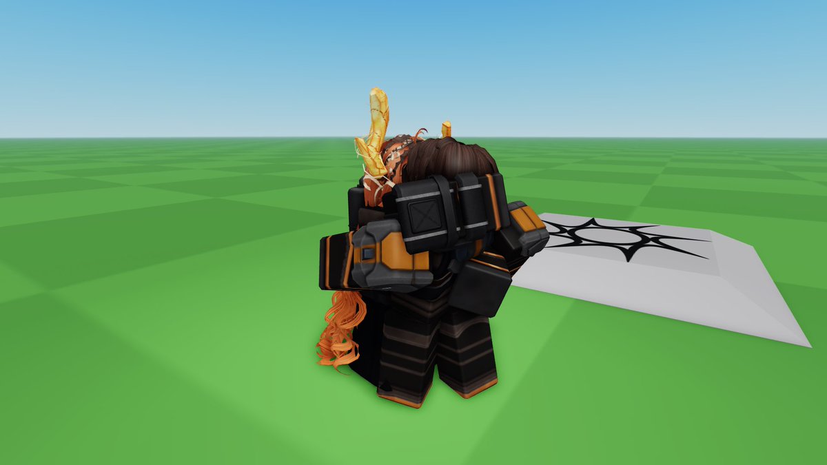 CreoCqmboss's tweet photo. Got Bored at 1:30 am, so I made R Corp Heathmael for me and my GF 💜🧡

(Lowkey kinda buns due to this being my first time posing.)

 #Heathmael  #LBC  #LimbusCompany https://t.co/0fuSS3AO6b