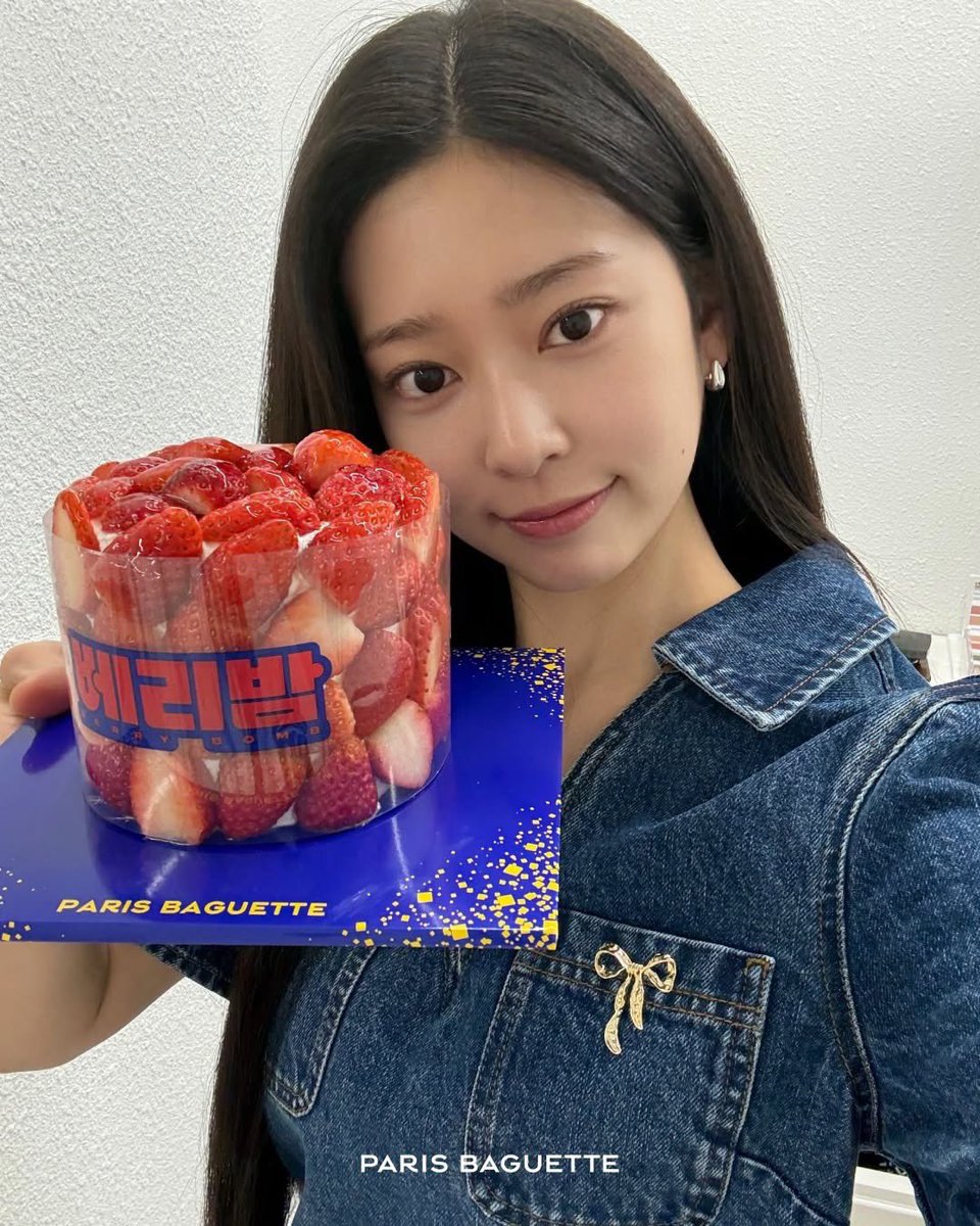 Kinju's tweet image. yang mau kuenya ketik angka 1. 
yang mau orangnya boleeh antri duluu.