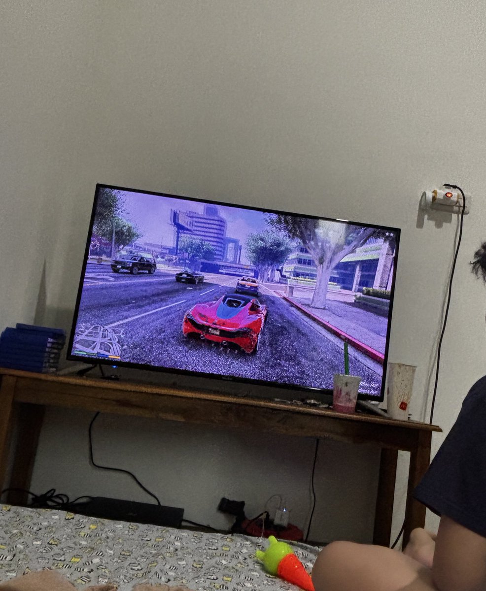 averageckel's tweet image. favoritos activitos