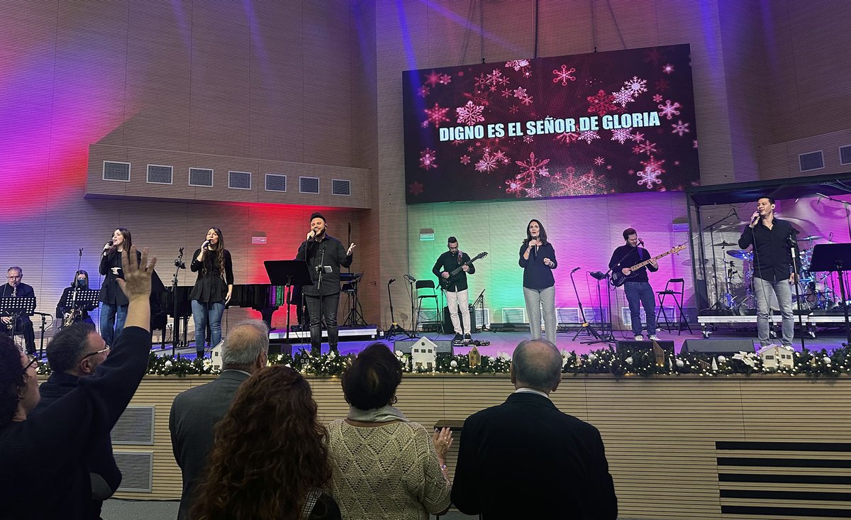 Si te lo perdiste, puedes ver aquí el #CultoEvangélicodeNavidad2025 y compartirlo con tus amigos
...
El especial navideño de las iglesias evangélicas, emitido el pasado 24 en La 2 de <a href="/Rtve/">RTVE</a>, sigue disponible en la plataforma en línea de la cadena pública 

acortar.link/MP03P4