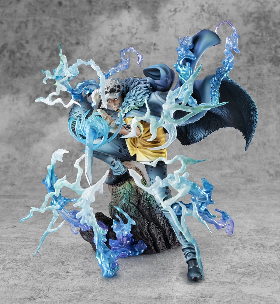 トラファルガー・ロー ポートレートクロス 「ワンピース」 麦わらストア限定 トラファルガー・ロー ポートレートクロス 「ワンピース」 麦わら