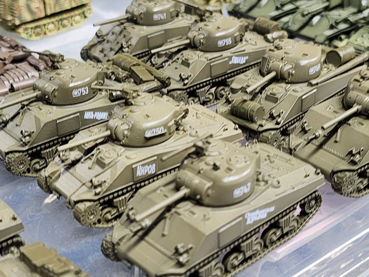 BenFiene's tweet photo. @tomjmegan #FestiveTankChallenge25 decals added and satin varnish applied, ready for filters and weathering tomorrow. #spreadthelard https://t.co/c5rWVYWgl4