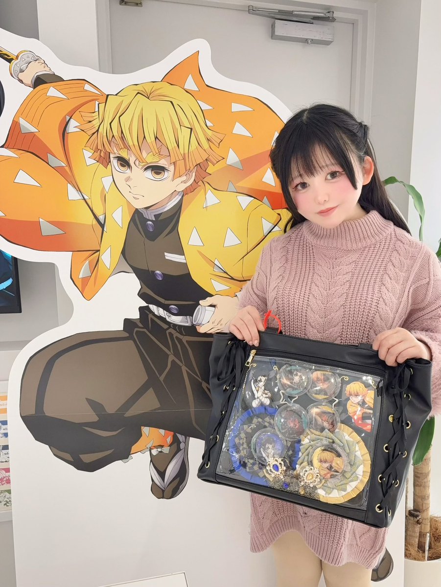 行ってきたぁぁぁ
ufotablecafe🛸
最推しの善逸💛と⚡️

善逸コスプレはしとらんよ、ノーマルよw