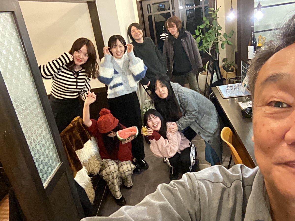 CounterParts1's tweet image. 本日！ココラジ！79.1MHz    PM10:00 
 #カウンターパーツの全員プログレッシブ
今年お世話になりましたゲストMC勢揃い！
インディーズコレクションのゲスト
三春のなつみん！こばやしなつみちゃん

そして年末恒例クイズ大会！

listenradio.jp

全国のラジオ局→東北→KOCOラジ
#cpzp