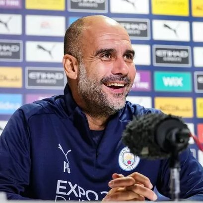 TouchlineX's tweet image. 🗣️ Guardiola: "Busquets is the best holding midfielder I ever had. He read absolutely everything. He anticipated everything. He didn't move much, but his brain solved everything."