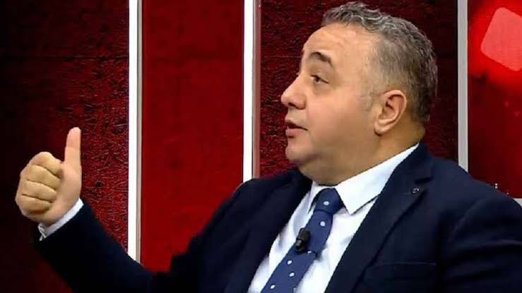 medyamuhtari's tweet photo. 🔴 CNN Türk izlememiz için tek bir nedenimiz vardı, o da Zafer Şahin'di, o da gittiyse, CNN türk'e Masum Türker ile mutluluklar dileriz.. https://t.co/BjrmAx8GdU