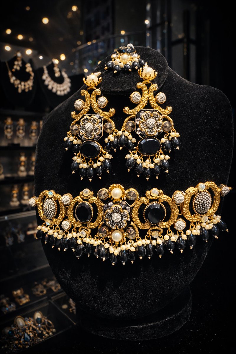 Safa_Mall's tweet image. Anaya's Collection, 3rd Floor

#safagoldmall #handmade #Customhandmade #Artisanjewelry #Heritagejewelry